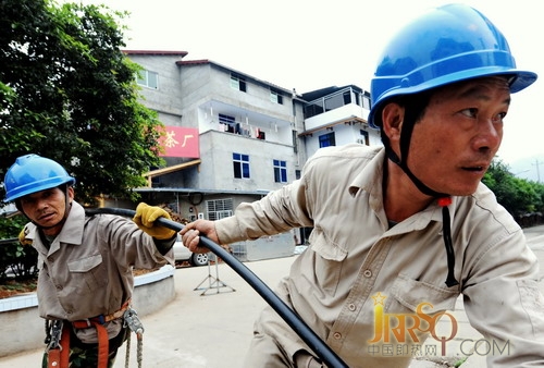 中国即热网：农村电网改造升级 即热式电热水器农村市场广阔